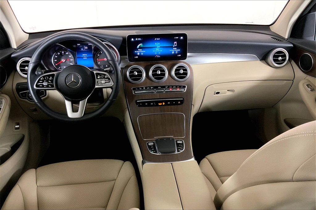 2022 Mercedes Benz GLC 300 photo 15