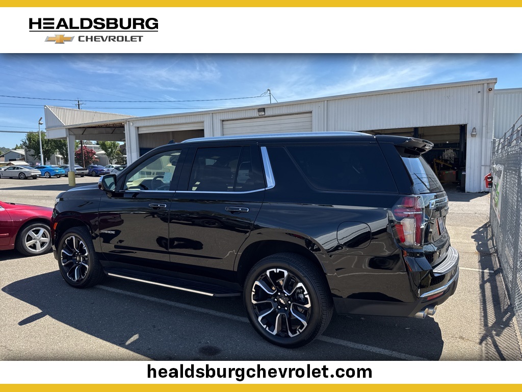 2024 Chevrolet Tahoe Premier photo 4