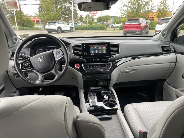 2019 Honda Pilot Elite photo 14