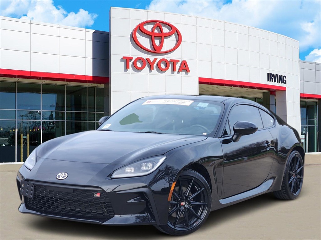 2023 Toyota GR86 Premium's photo