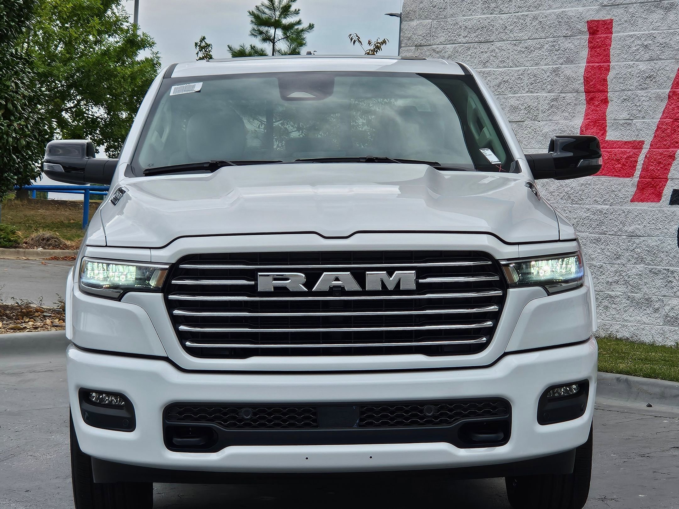 2026 Ram 1500 Laramie photo 2