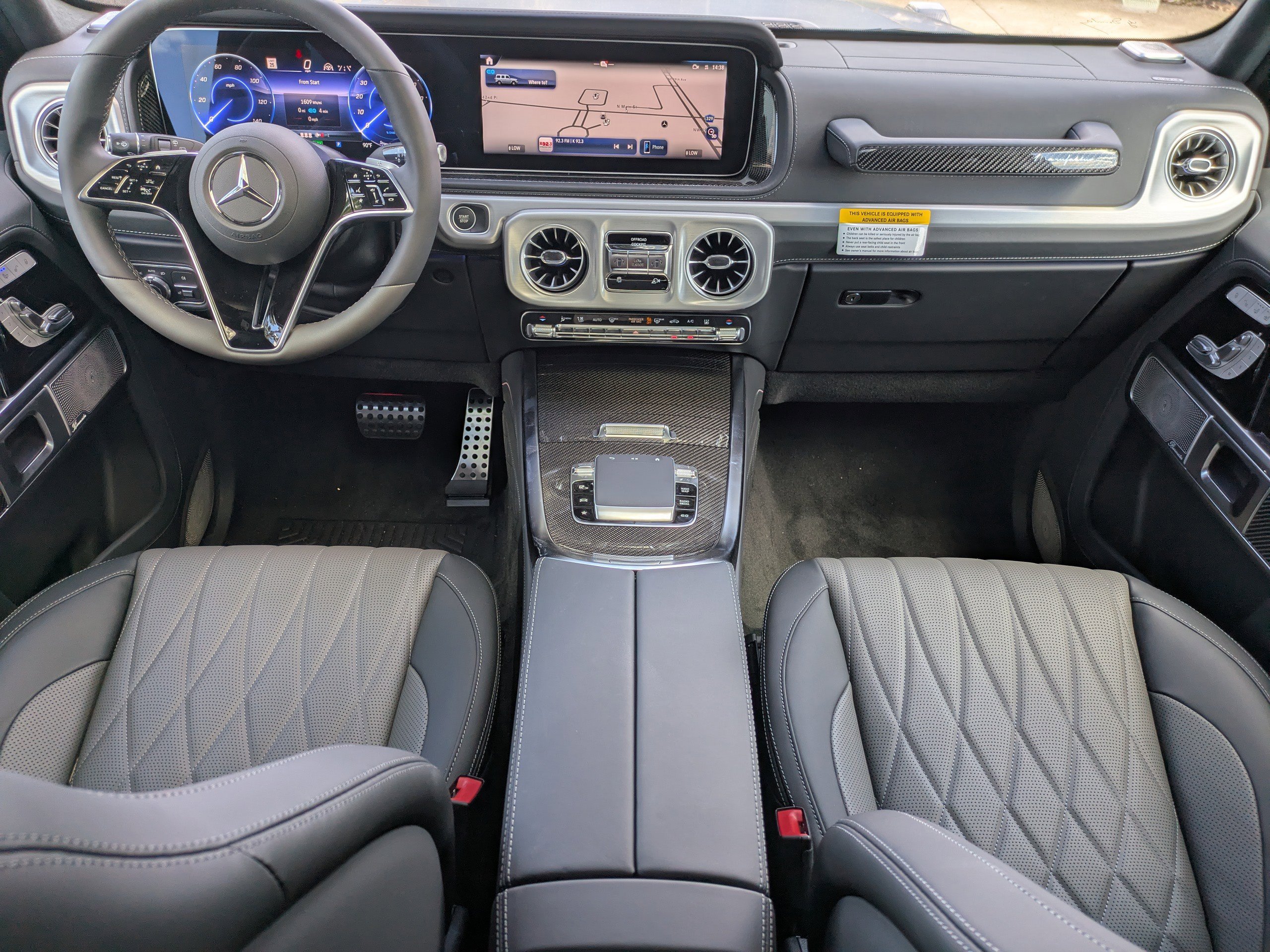 2025 Mercedes Benz G photo 9