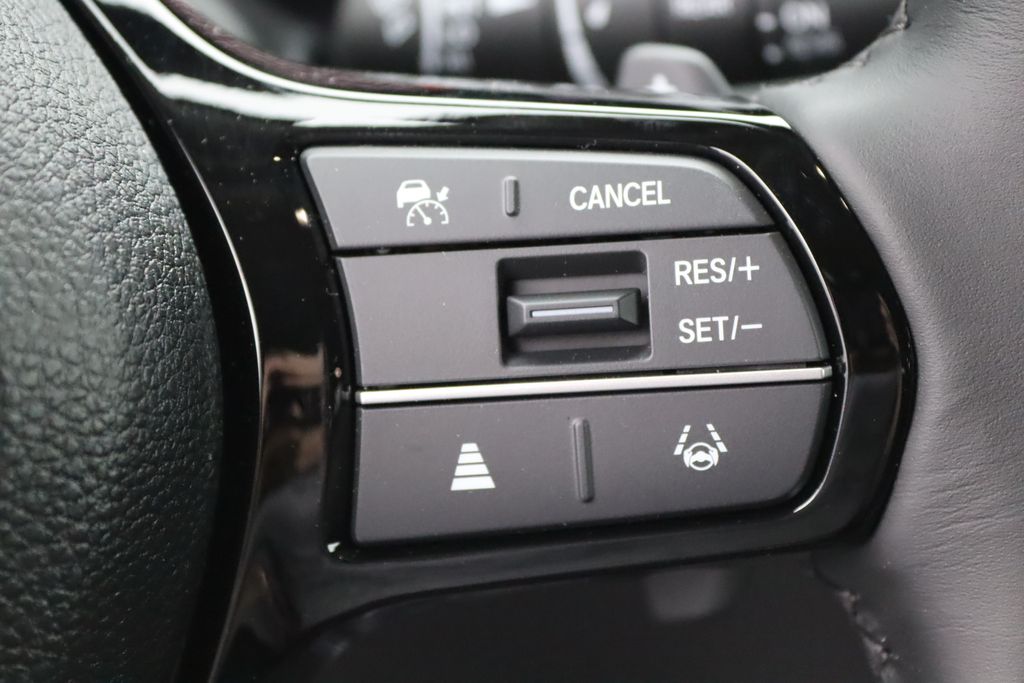 2025 Honda Pilot Touring photo 33