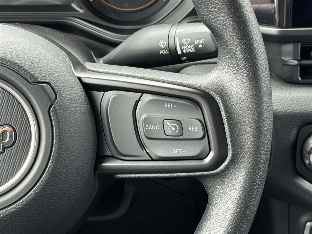 2025 Jeep Wrangler Sport photo 21