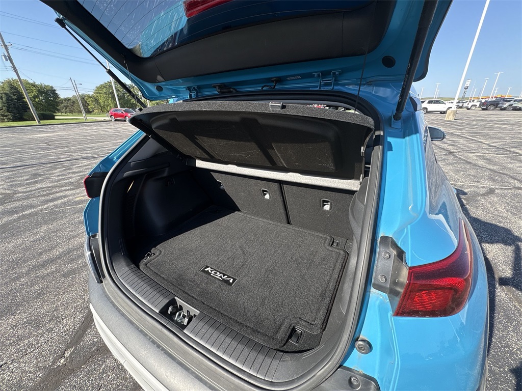 2022 Hyundai Kona SEL photo 19