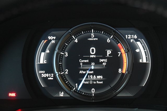 2022 Lexus IS 350 F SPORT photo 13