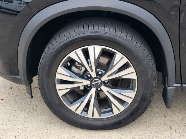 2023 Nissan Rogue SV photo 6