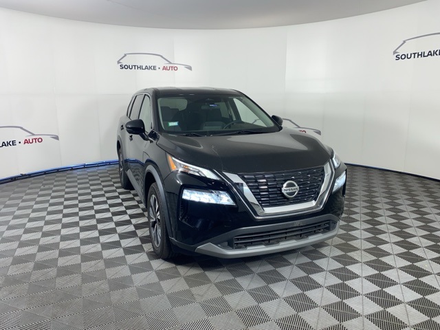 2021 Nissan Rogue SV photo 2