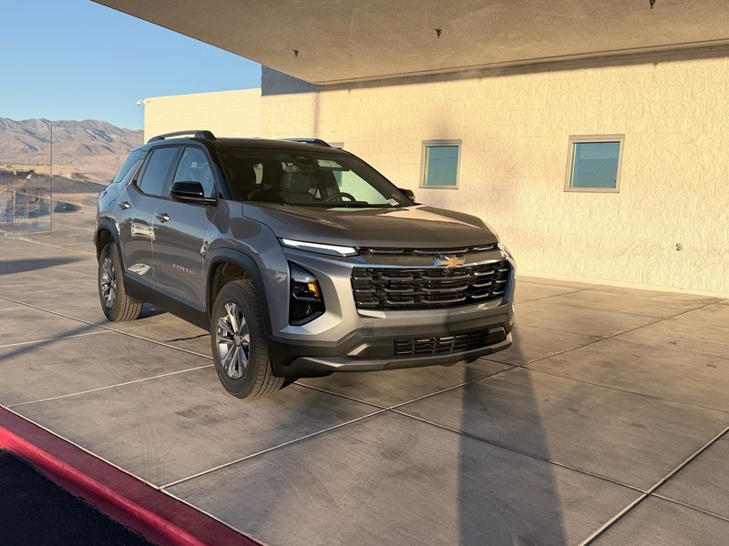 2026 Chevrolet Equinox LT's photo