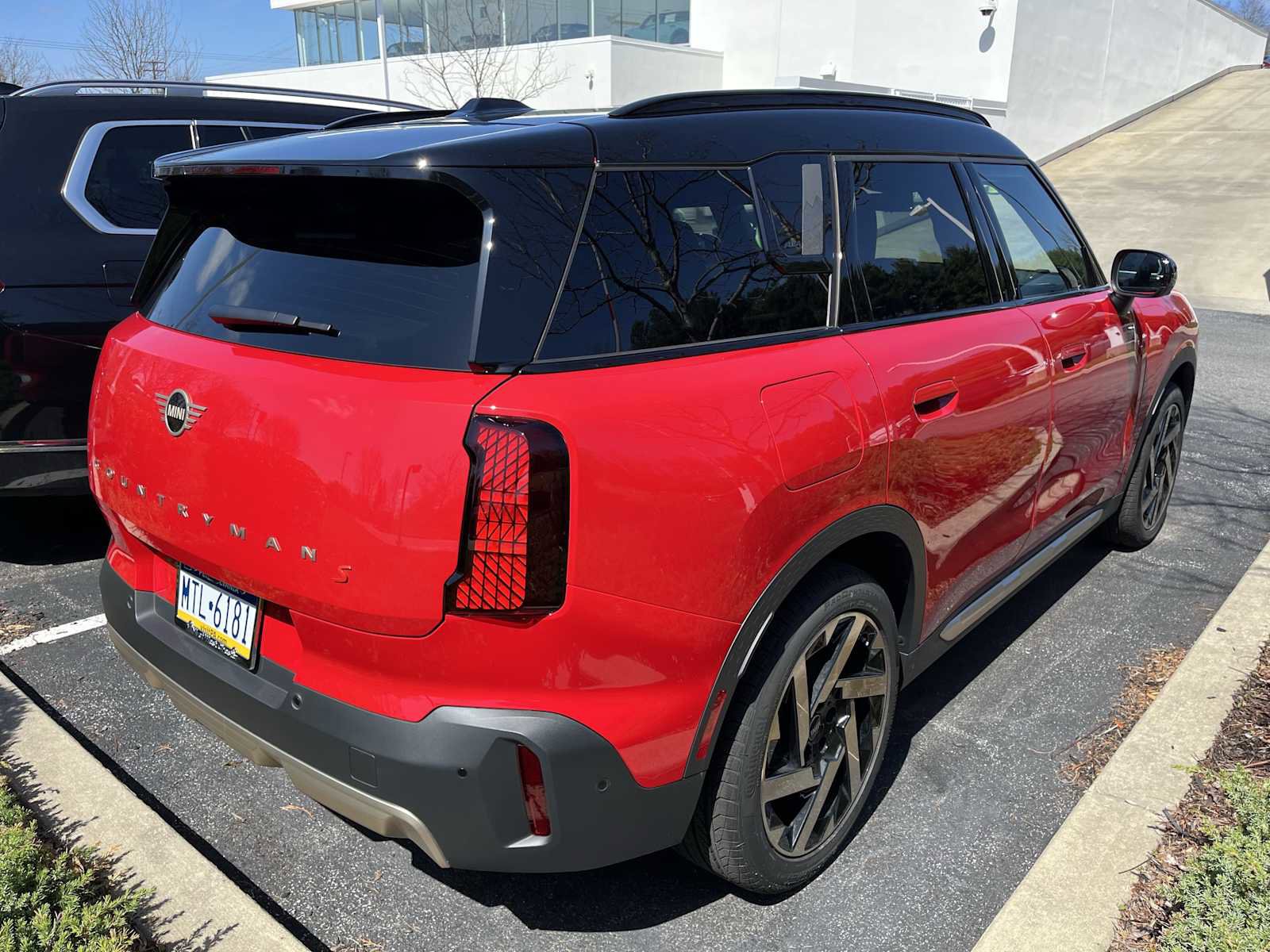 2025 Mini Cooper S ALL4 photo 6