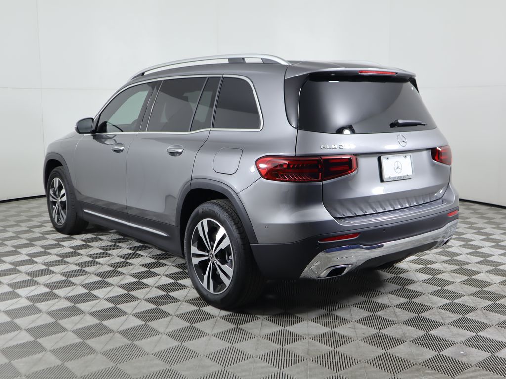 2026 Mercedes Benz GLB 250 photo 7