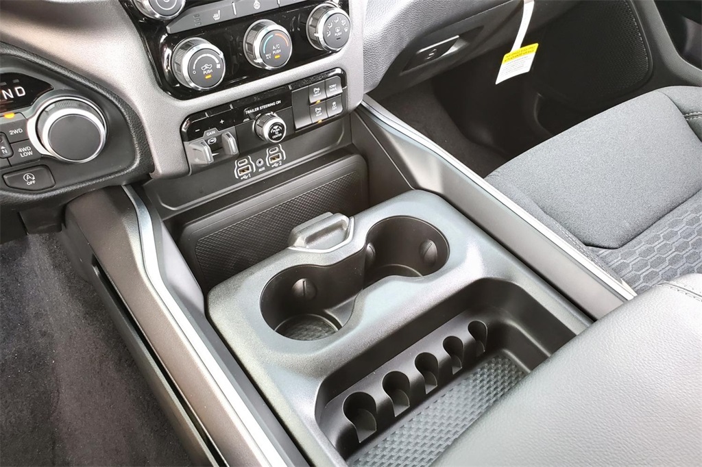 2025 Ram 1500 Big Horn Lone Star photo 10