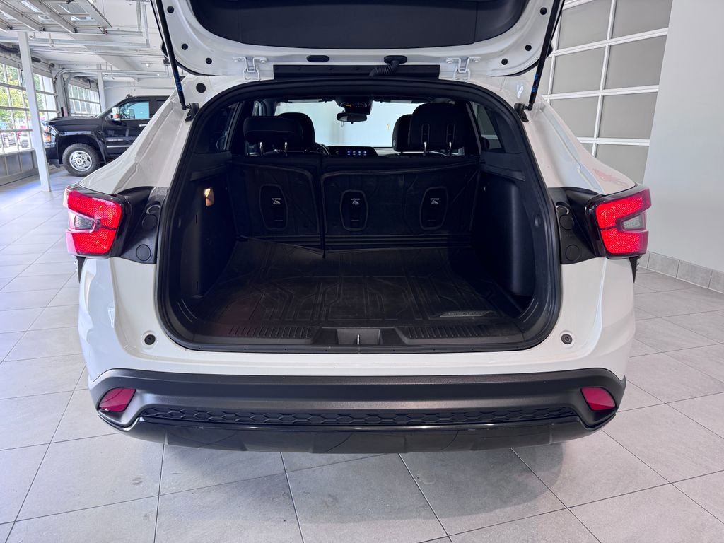 2024 Chevrolet Trax photo 7
