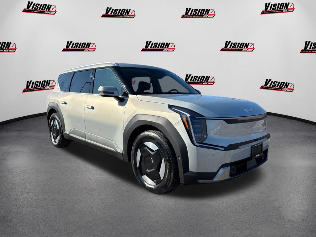 2026 Kia EV9 Wind photo 3