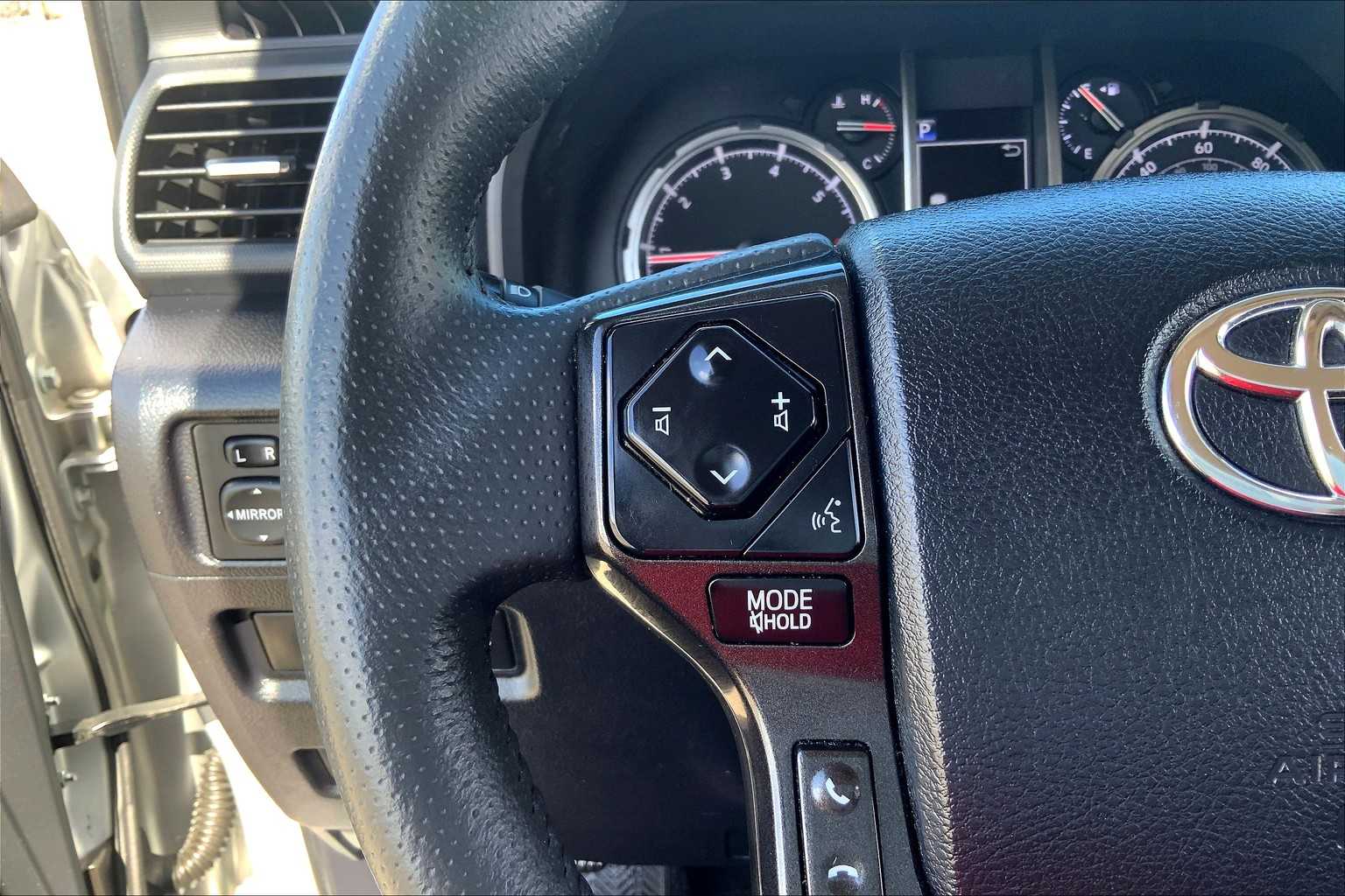 2024 Toyota 4Runner TRD photo 22