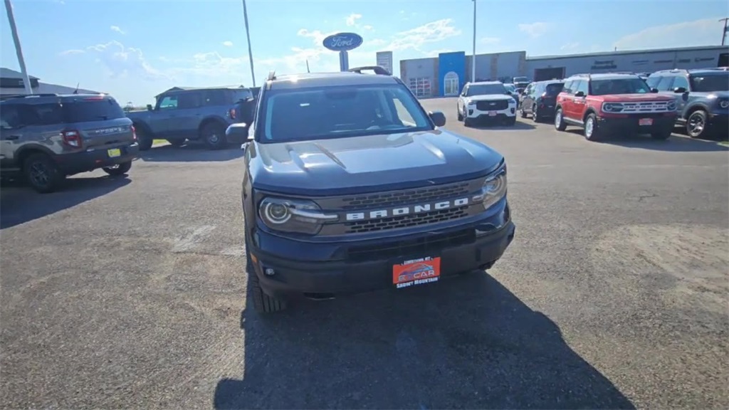 2023 Ford Bronco Sport Badlands photo 3