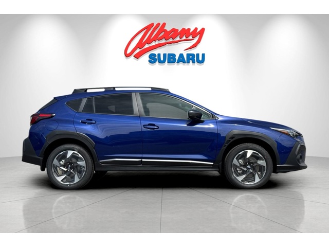 2025 Subaru Crosstrek Limited photo 2