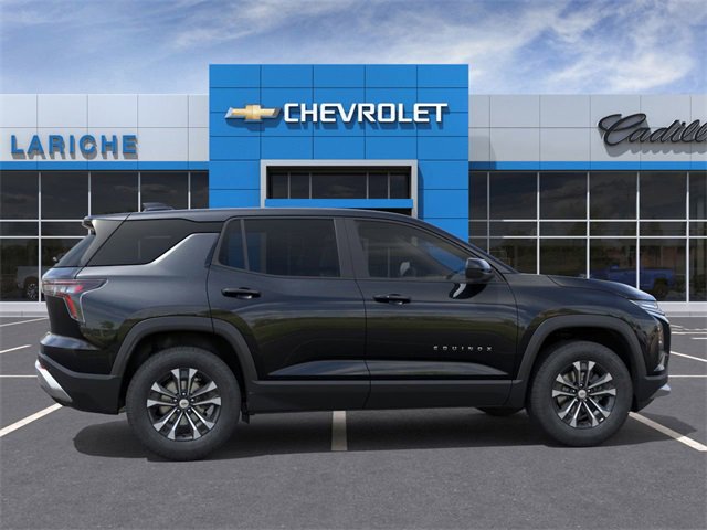 2026 Chevrolet Equinox LT photo 4