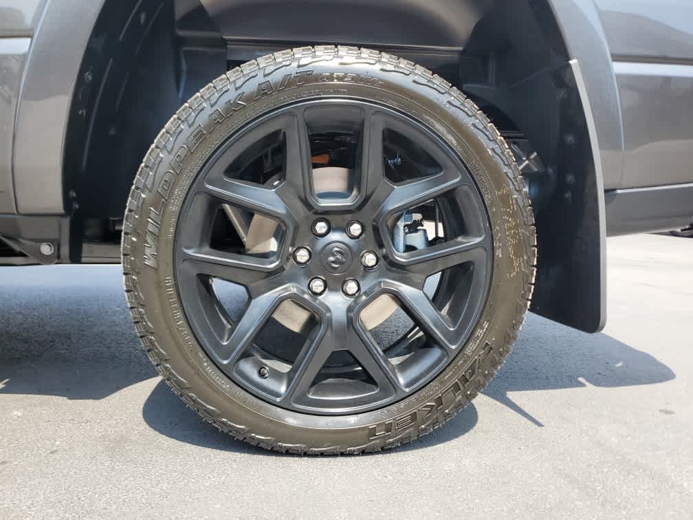 2026 Ram 1500 Laramie photo 9