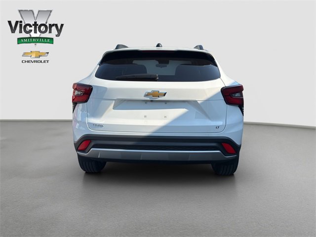 2025 Chevrolet Trax LT photo 5