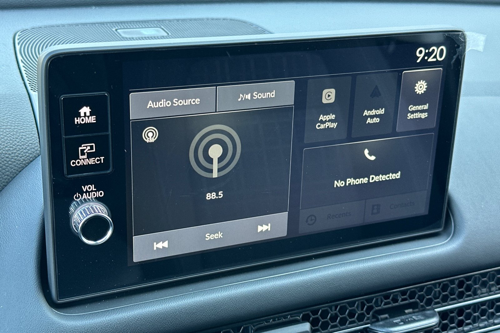 2026 Honda HR-V LX photo 18