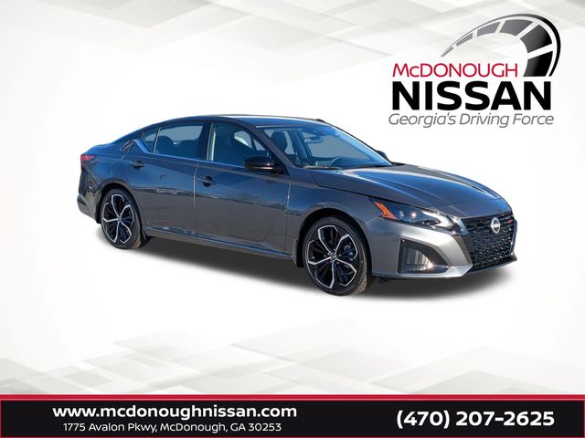 2025 Nissan Altima SR's photo