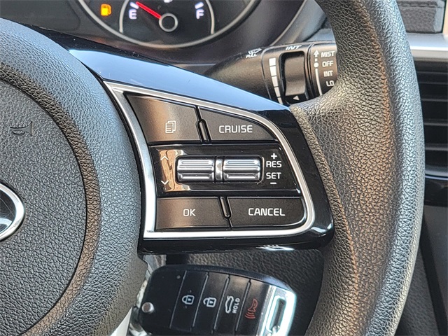 2020 Kia Optima LX photo 26
