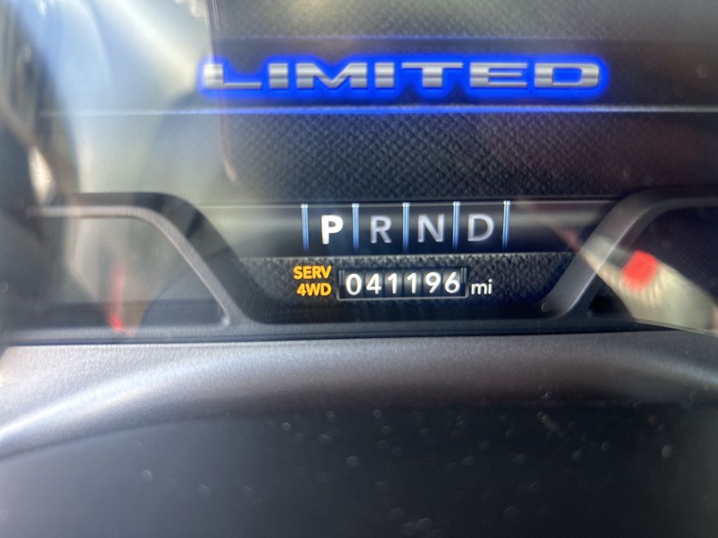 2021 Ram 1500 Limited photo 2