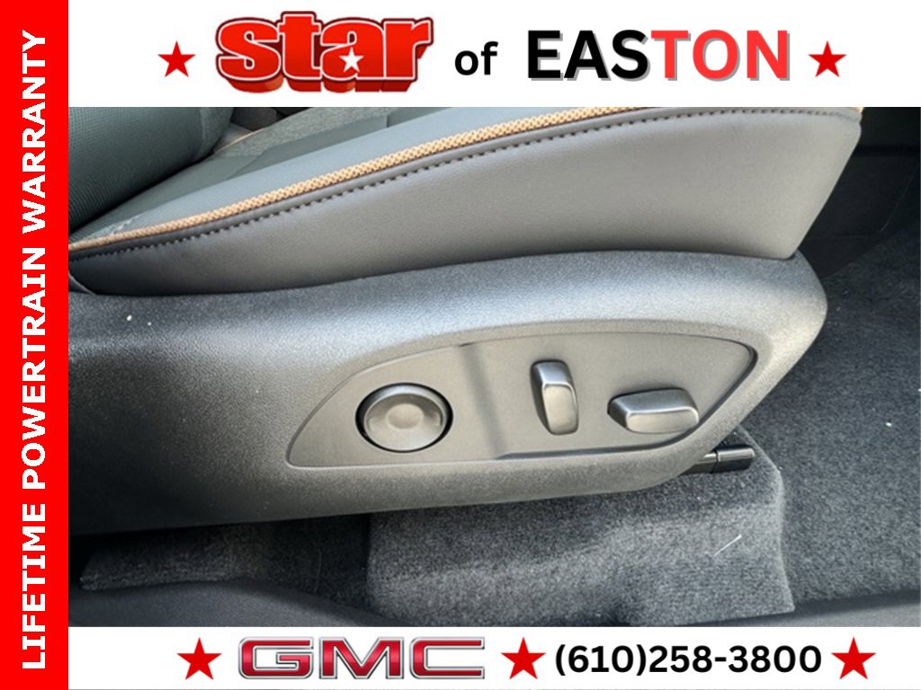 2026 Gmc Acadia AT4 photo 10