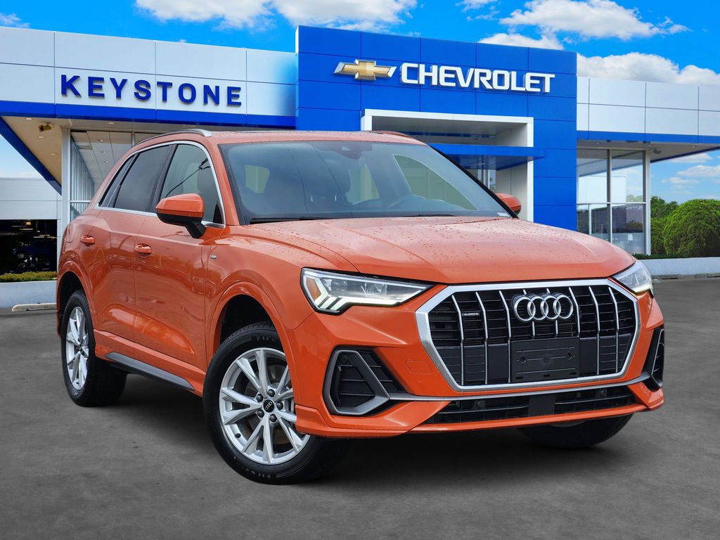 2023 Audi Q3 S Line Premium's photo
