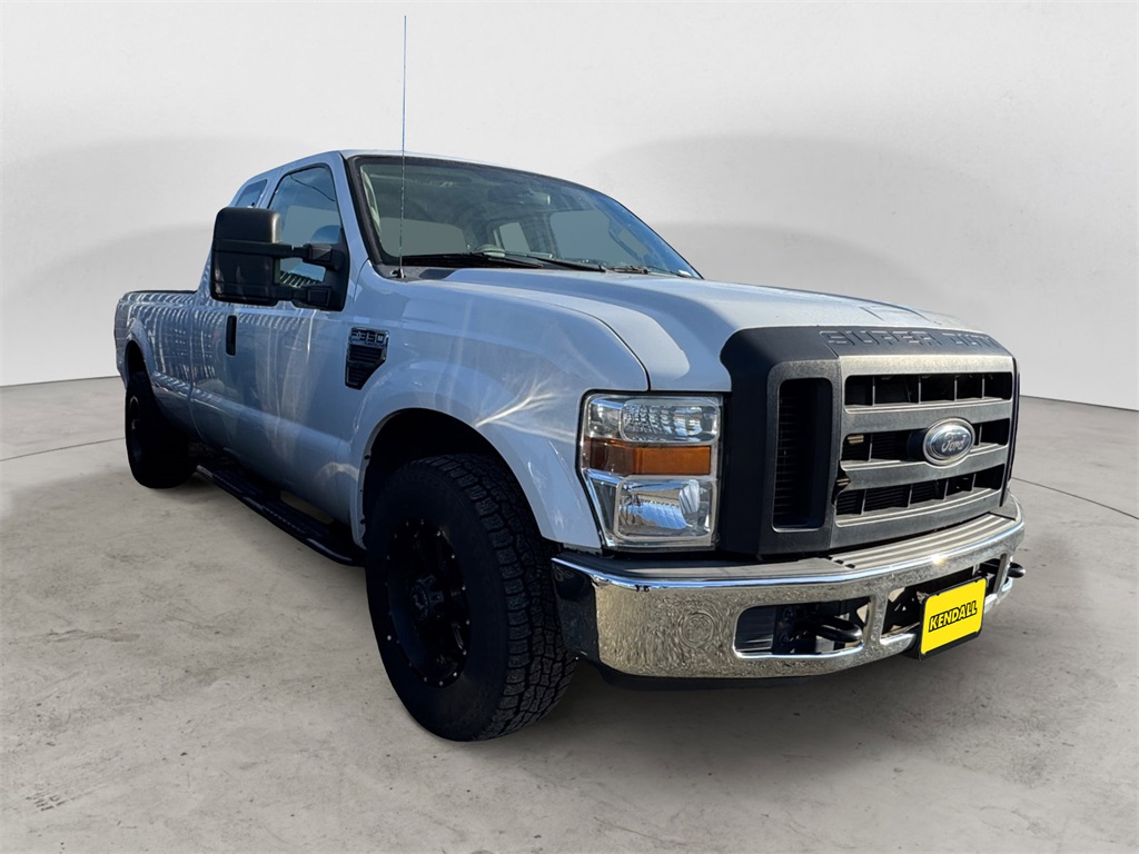 2008 Ford F-350 photo 2