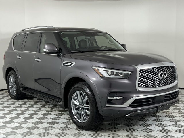 2022 INFINITI QX80's photo