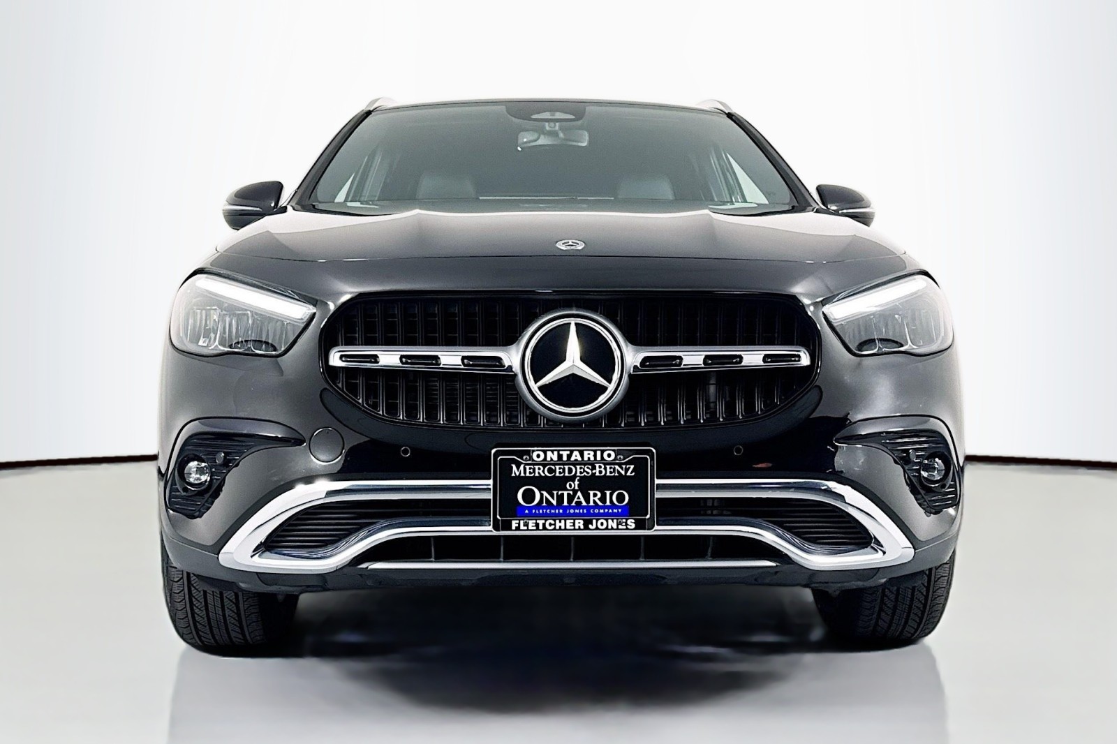 2025 Mercedes Benz GLA 250 photo 2
