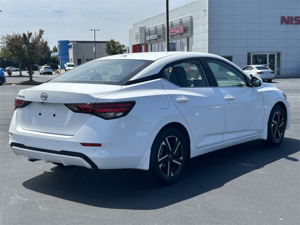 2025 Nissan Sentra SV photo 4