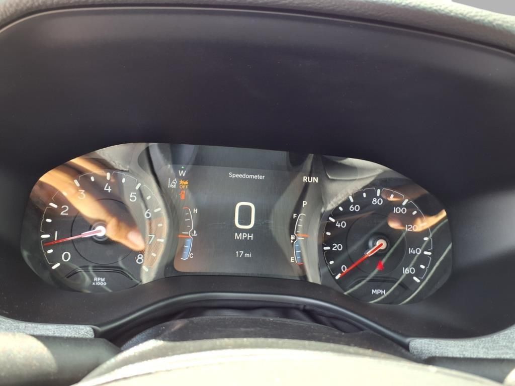2025 Jeep Compass North Edition Latitude photo 13