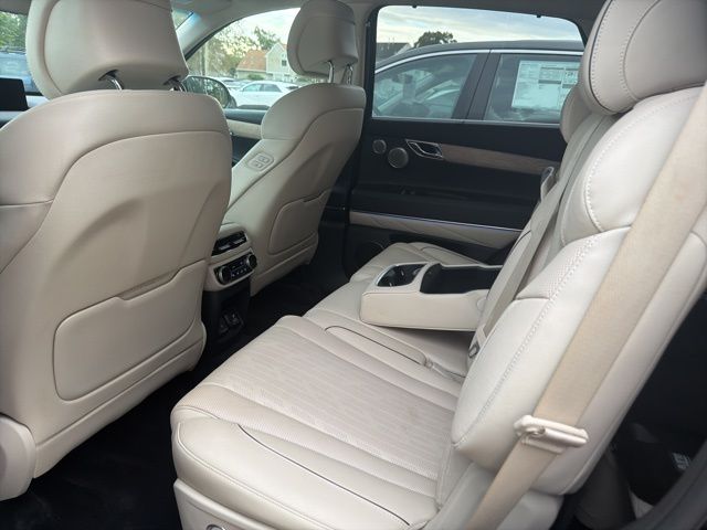 2024 Genesis GV80 3.5T Advanced photo 3