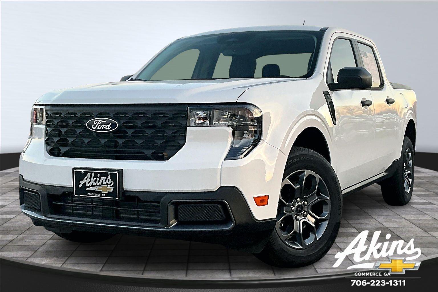 2025 Ford Maverick XLT's photo