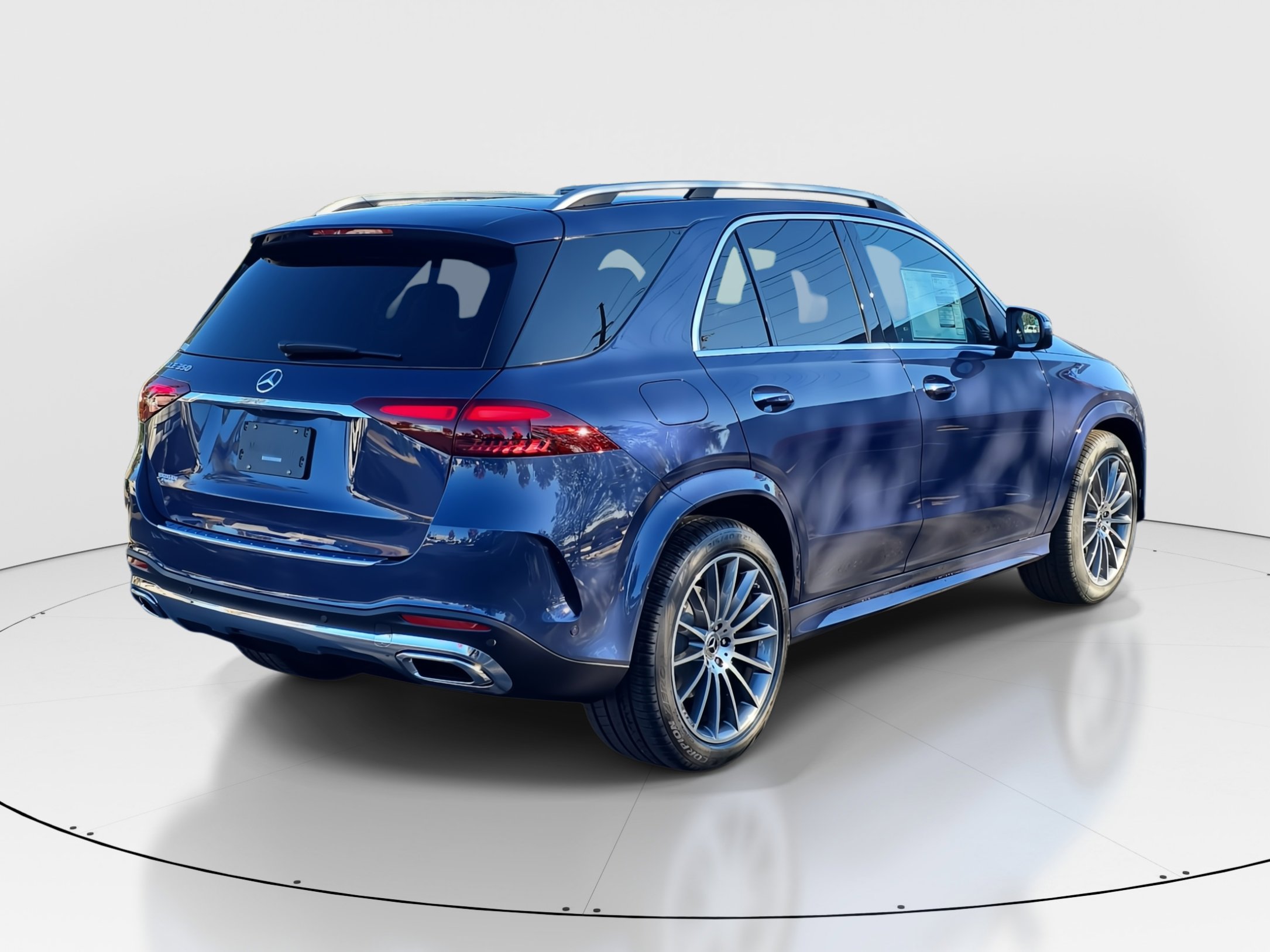 2026 Mercedes Benz GLE 350 photo 3