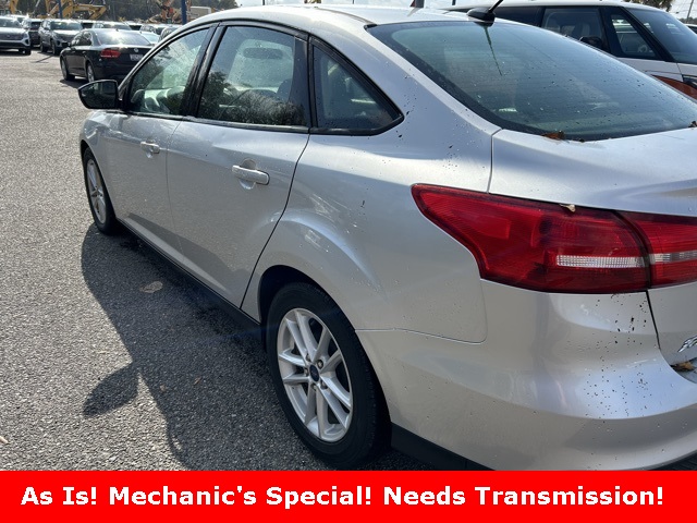 2018 Ford Focus SE photo 3