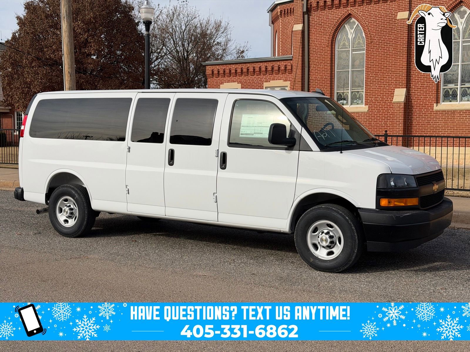 2025 Chevrolet Express Passenger LS's photo