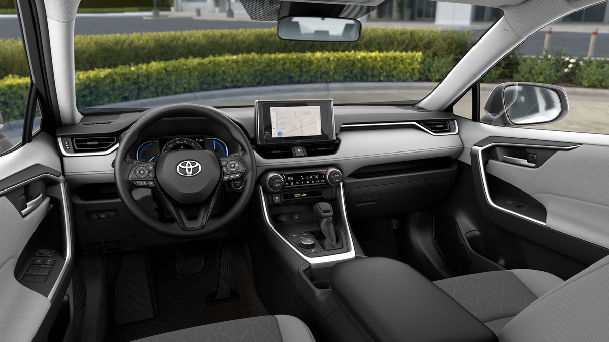 2025 Toyota RAV4 Hybrid XLE photo 19