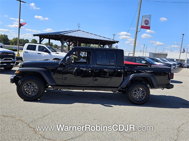 2025 Jeep Gladiator Sport S photo 4