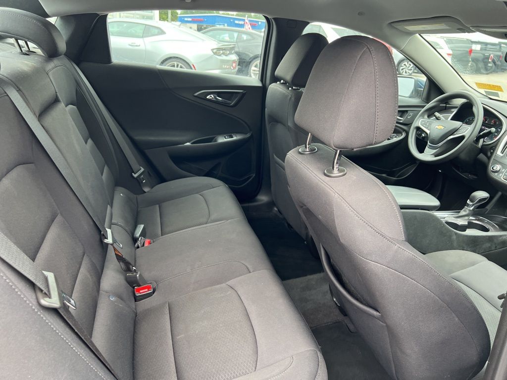 2022 Chevrolet Malibu 1LT photo 21