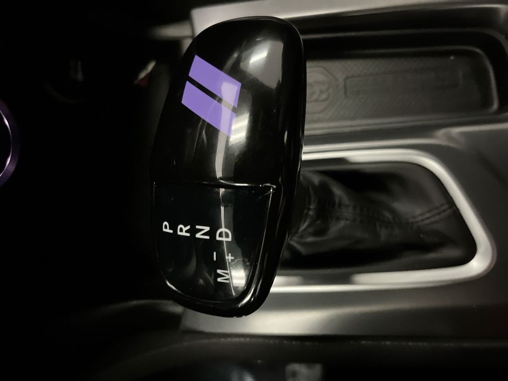 2022 Dodge Charger GT photo 17