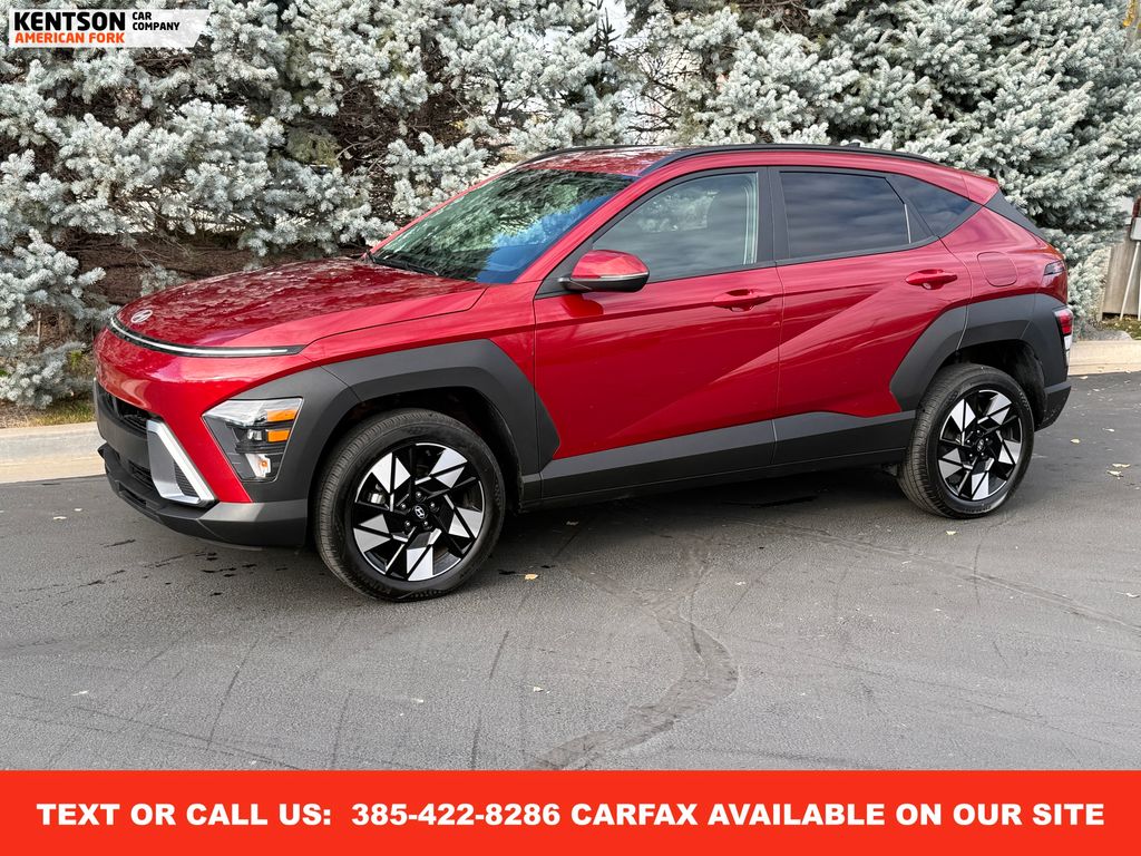 2025 Hyundai Kona SEL's photo