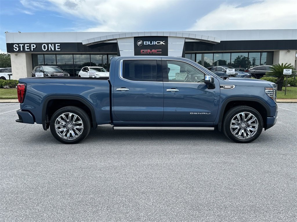 2026 Gmc Sierra Denali photo 8