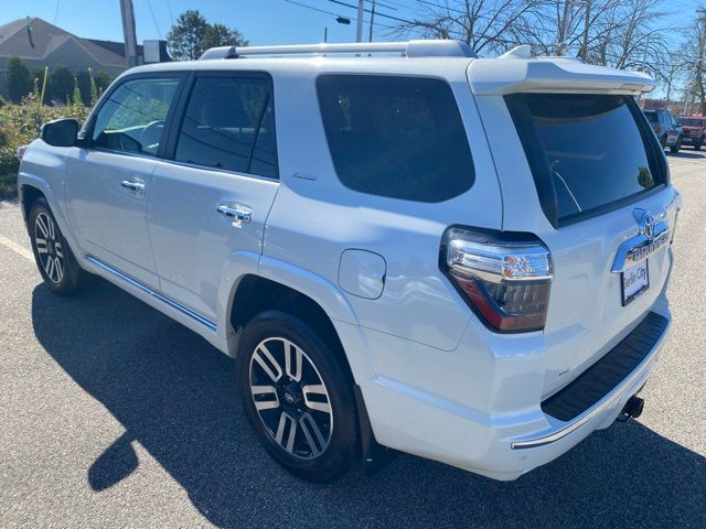 2022 Toyota 4Runner Limited photo 6