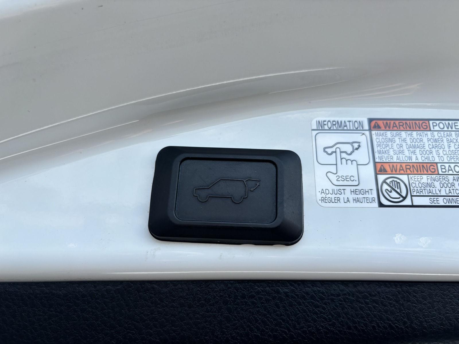 2018 Toyota RAV4 Adventure photo 33