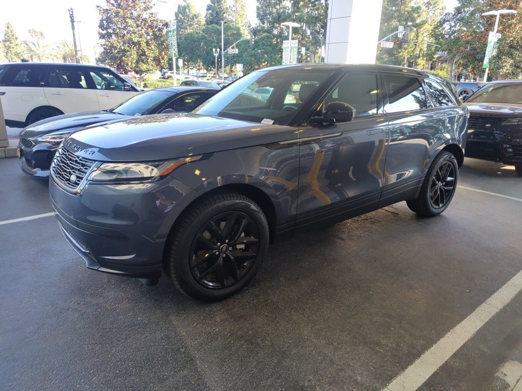 2025 Land Rover Range Rover Velar S photo 3