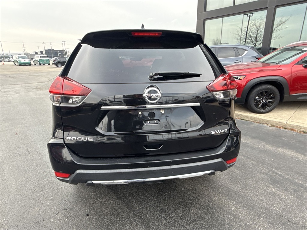 2019 NISSAN ROGUE - Image 1
